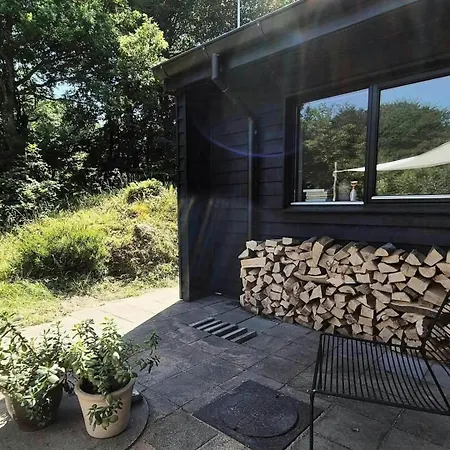 70s House With Design, Soul, And Rustic Details Сasa de vacaciones